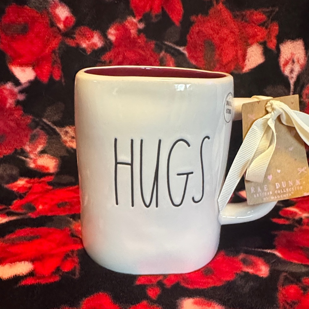 Rae Dunn White and Red 'Hugs' Mug